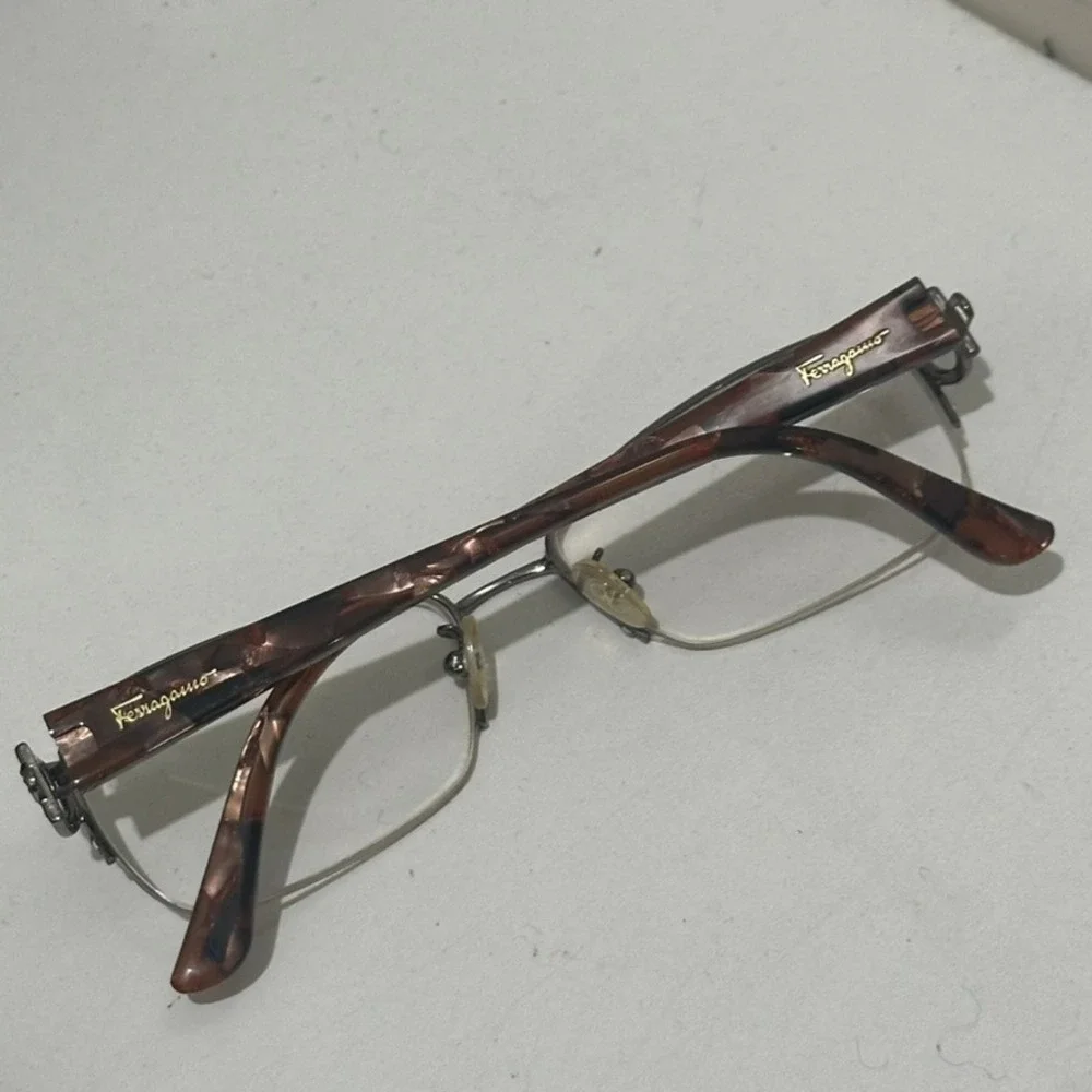 Salvatore Ferragamo Eyeglasses Tortoiseshell Frames Gancini Detail -‎ SF2104R